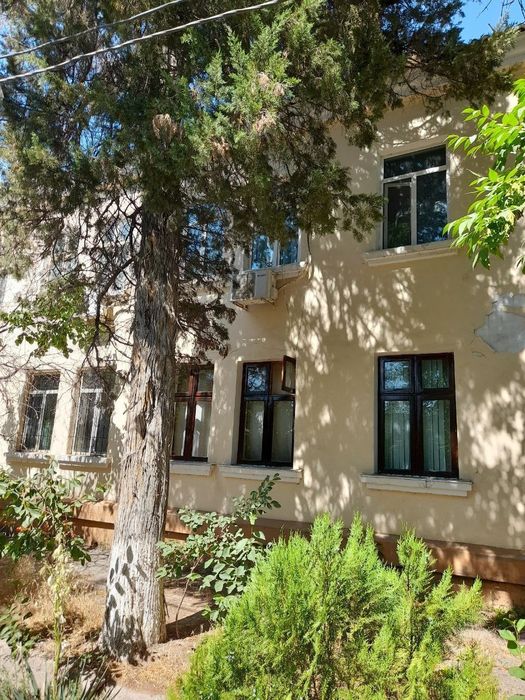 2-к.кв. М.Улугбекский р-н, пос.Улугбек, (инст. МИФИ, ИЯФ)