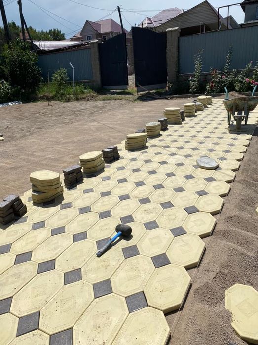 Евро брусчатка түрлері бар