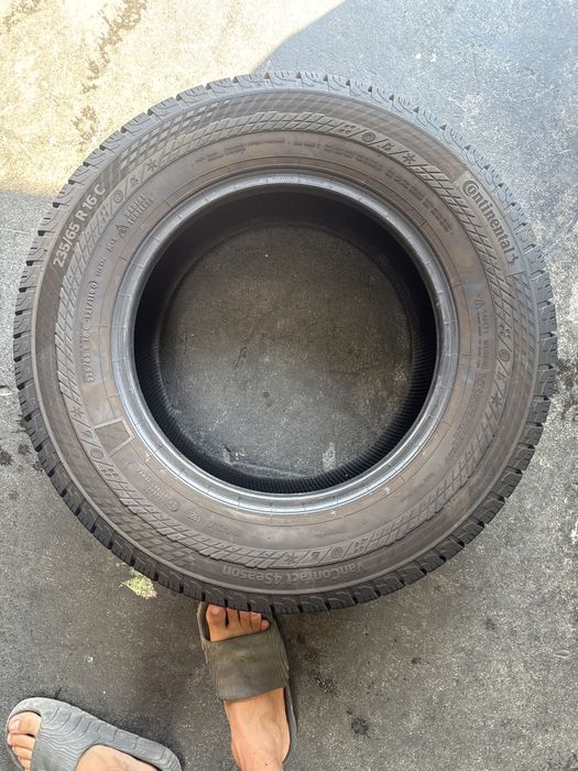235/65/16C Continental M+S