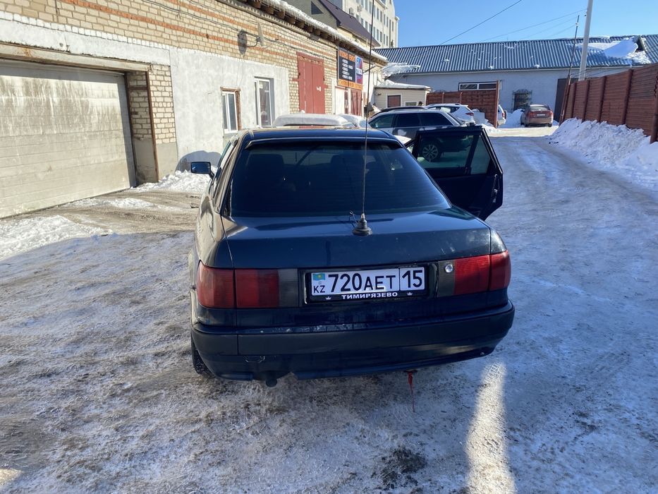 Продам Ауди 80 B4