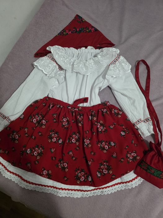 Costum popular 3-4 ani