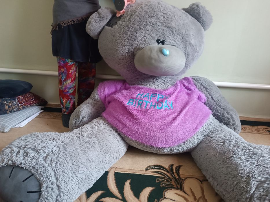 Ayiw satiladi ulken Razmerdegi sena 200ming sum kelisip beriledi