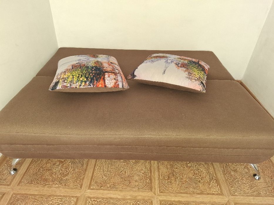 Продам диван б/у