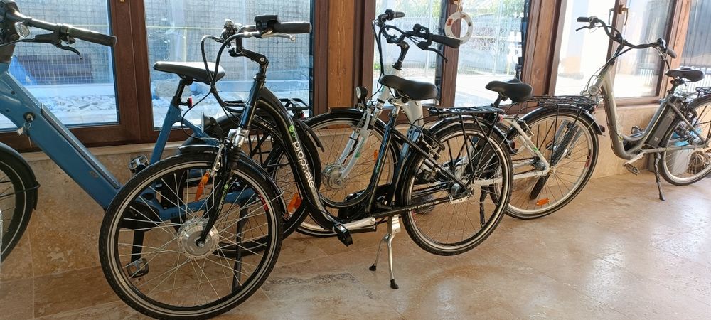 Bicicleta electrica asistata  aluminiu made in germany ,shimano nexux 8 led fata+spate motor central e novation  giant prophete kalkhoff hansa liv