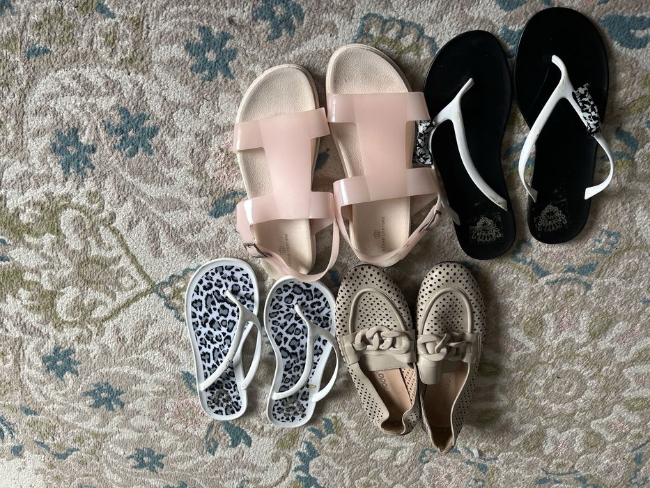 Продам все за 2000 тысычи тенге