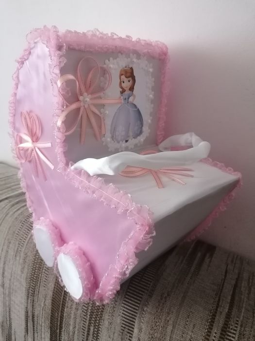 Cutii dar,set trusou si lumanare pentru botez si nunta