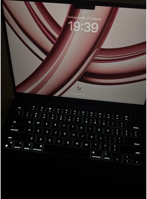 Срочно продам MacBook Air