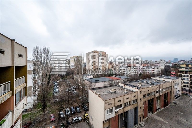 Продава се Тристаен апартамент в София, Стрелбище - 78 кв.м за 1439 €/кв.м - Снимка #5