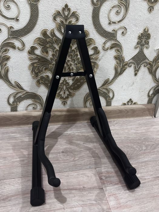 Электрогитара Levinson