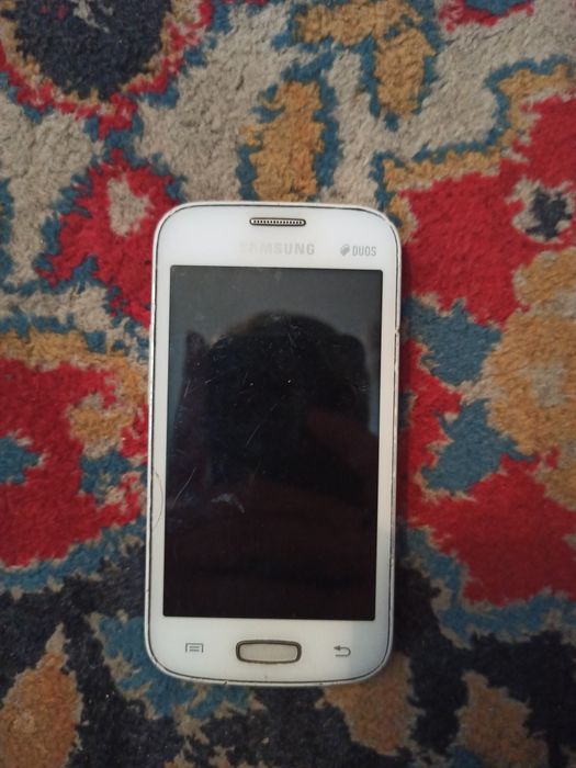 телефоны на запчасти