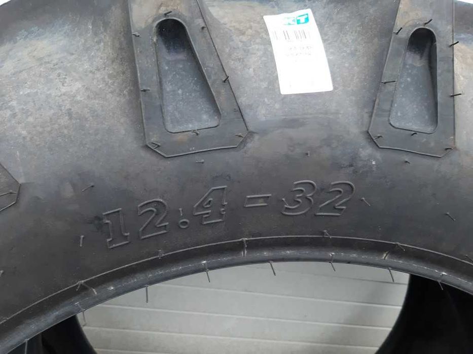 BKT Anvelope noi 12.4-36 8PR livrare rapida pana acasa Cauciucuri