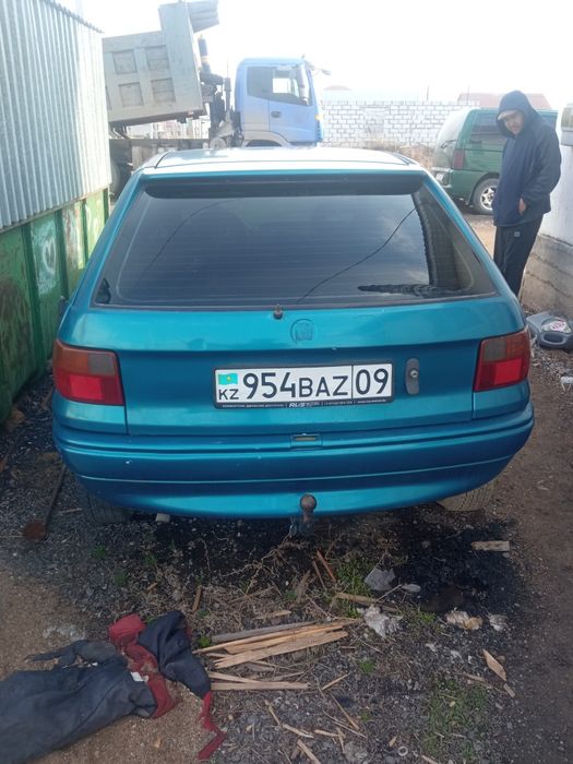 Опель астра продам на разбор..