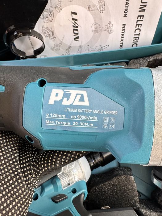 SET Flex polizor unghiular Si Pistol Impact insurubat cu 2 ACUMULATORI mari