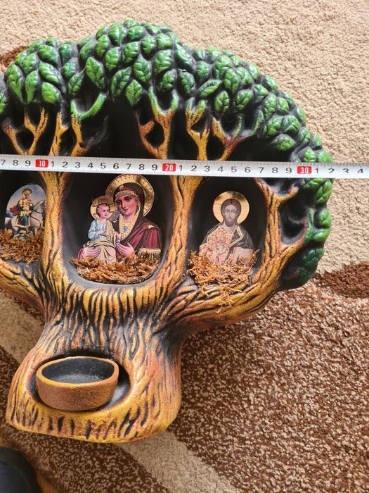 Уникален голям свещник