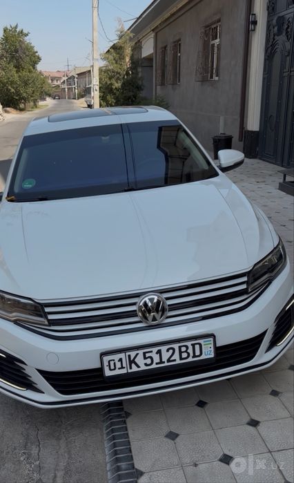 Volkswagen E-bora sotiladi