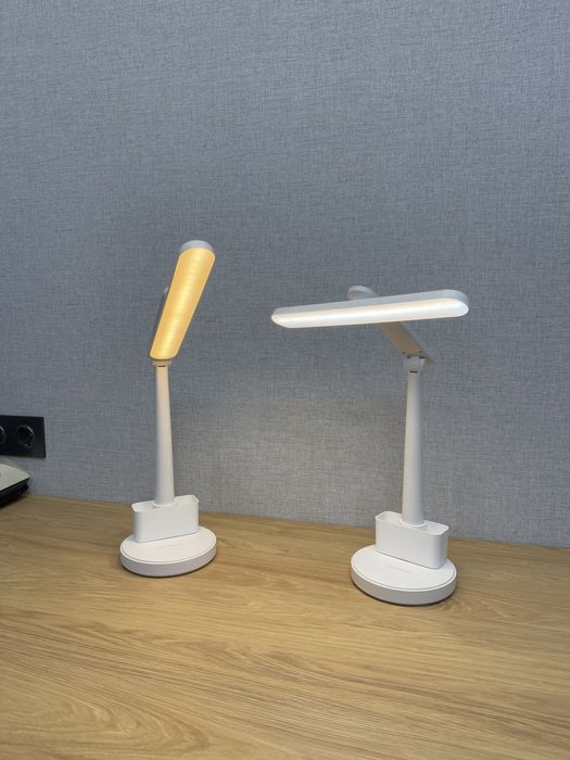 Настольная лампа