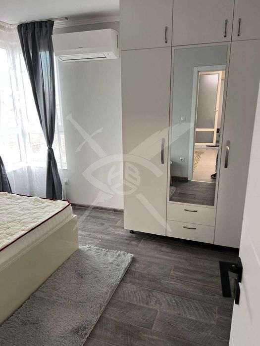 Тристаен апартамент - центъра на Пловдив - 1749411