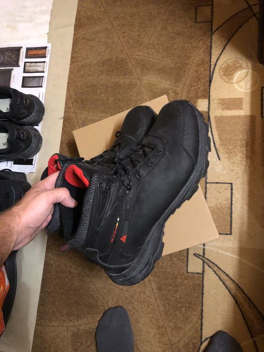 Обувки Рънърс и Матстар