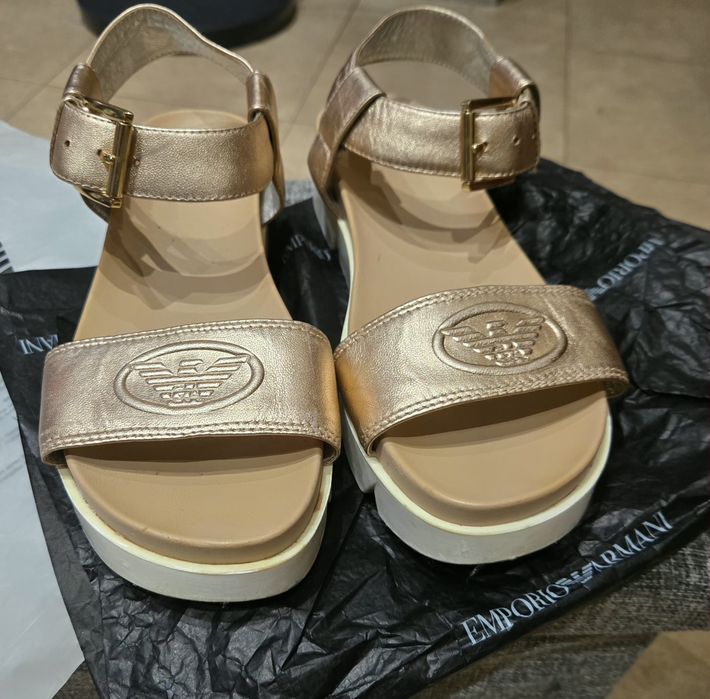 Emporio Armani сандали 38