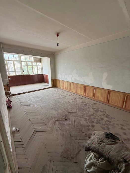 77-серия 3х комнатная квартира в 2-этаже 6-веранда ул.Мархабо 14-школа