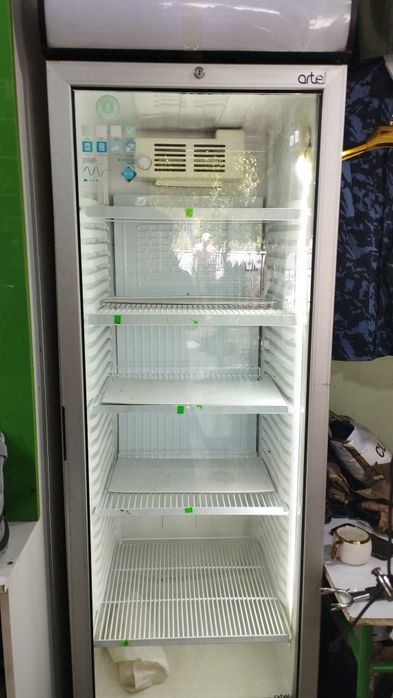 Холодильник artel для магазинов