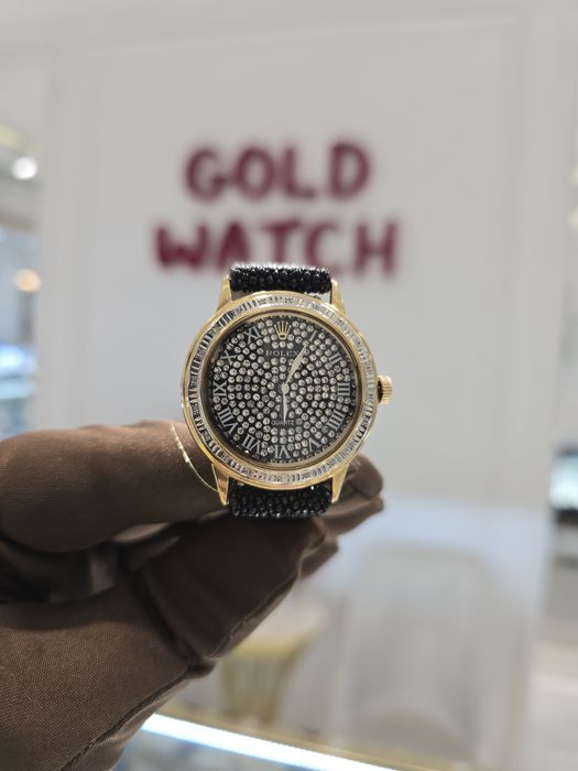 Женская модель Ролексов с очень красивыми циферблатами