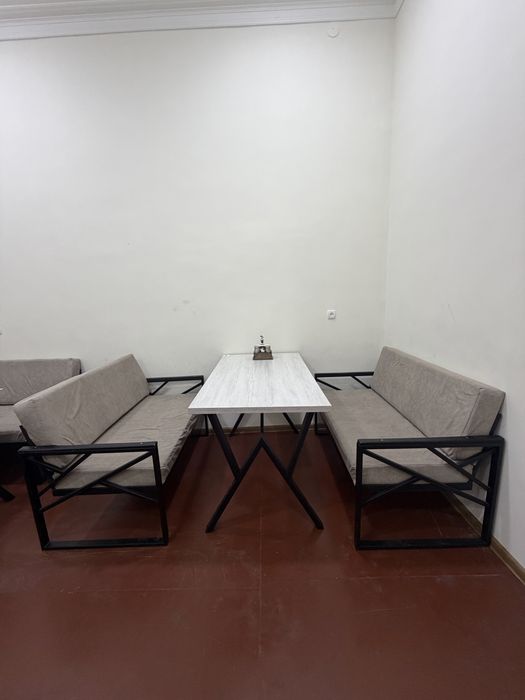 Srochno stol stul sotiladi