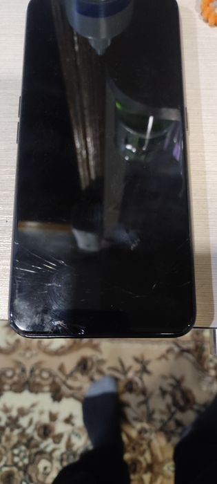 Продам телефон оппо