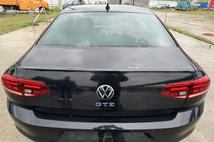 Capota Portbagaj GTE Volkswagen VW Passat B8  [din 2014 pana  2020]