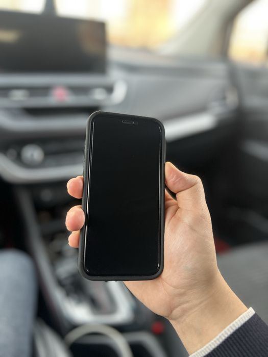 Продам айфон 12 мини