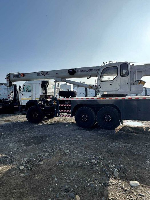 КАМАЗ 43118 Автокран 25 тонн