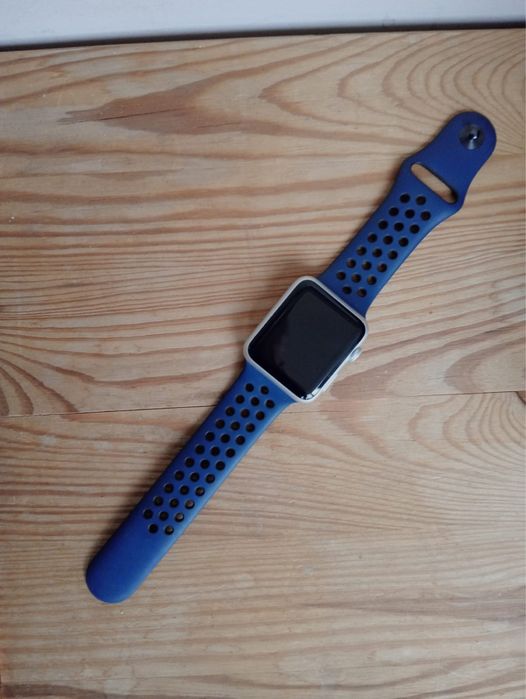 Apple Watch seria 7000, 42mm, A1554