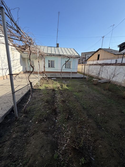 Чоштепа метро йонида участка сотилади 4.8 сотик