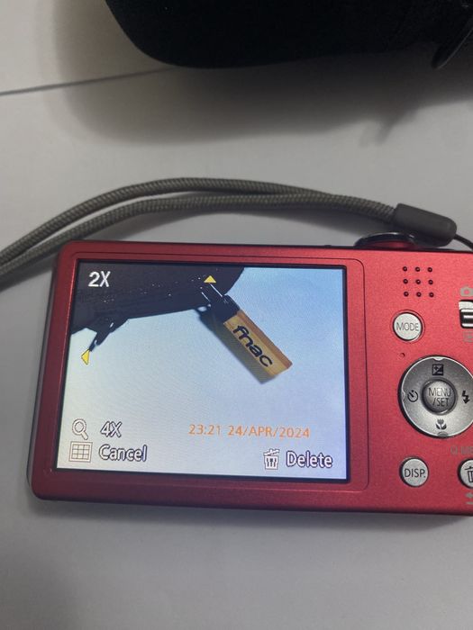 Camera Lumix DMC-FS16 14mpx 8x zoom afisare data si ora pe poze