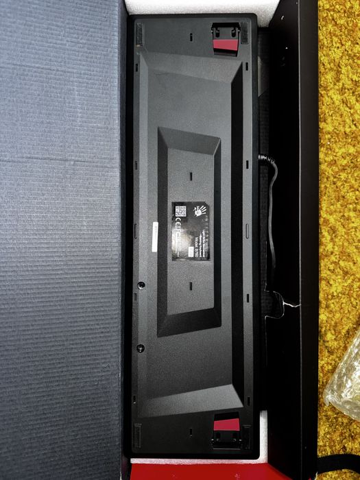 Клавиатура Bloody B760