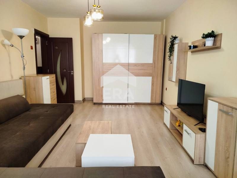 Дава се под наем Едностаен апартамент в Ловеч, Здравец - 44 кв.м за 178.5 € - Снимка #5