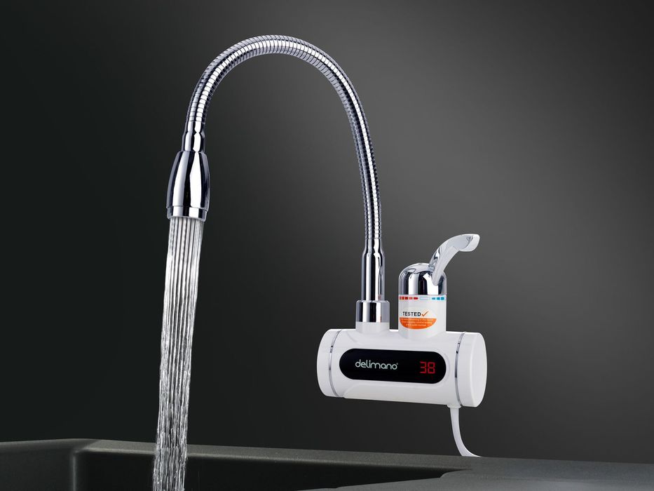 Бойлер нагревател за вода с душ за стена плот баня тип Delimano юнга