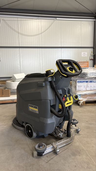 Kärcher BD 50/50 C Professional – mașină spălat pardoseli + acumulator + încărcător