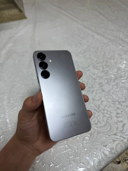 Samsung S25 8/128
