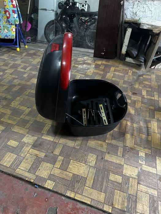 Продам мото багажник