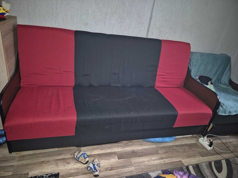 Vand canapea extensibilă