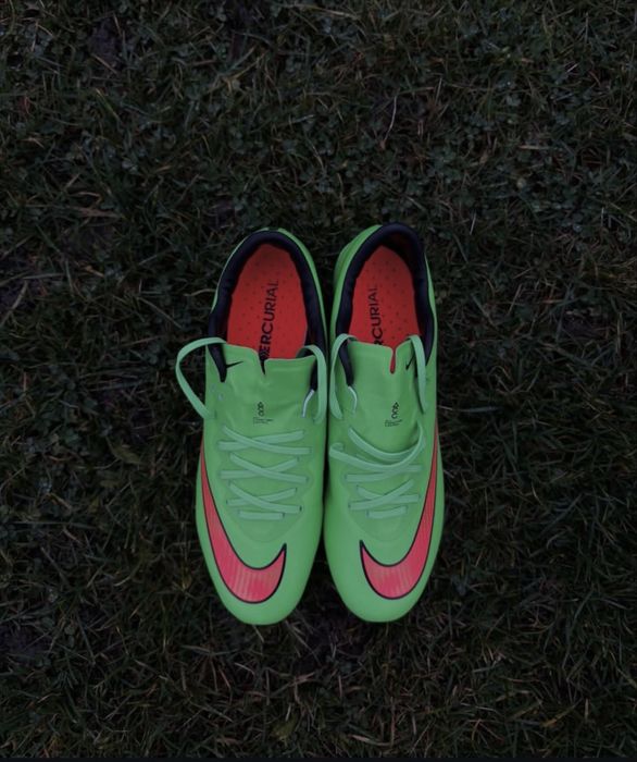 Ghete de fotbal Nike