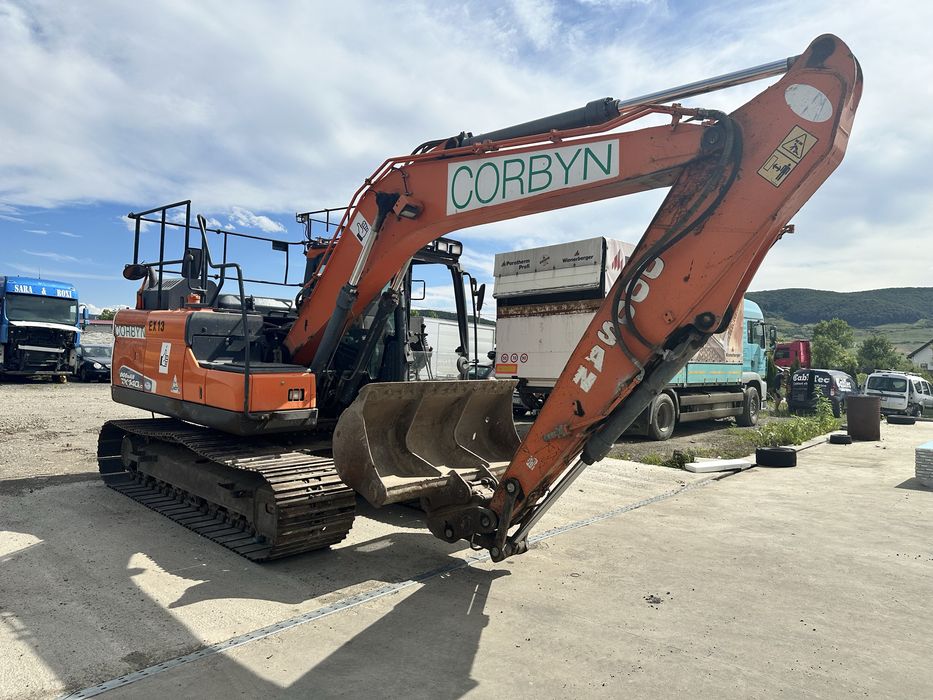 Excavator Doosan DX140LCR 15 tone