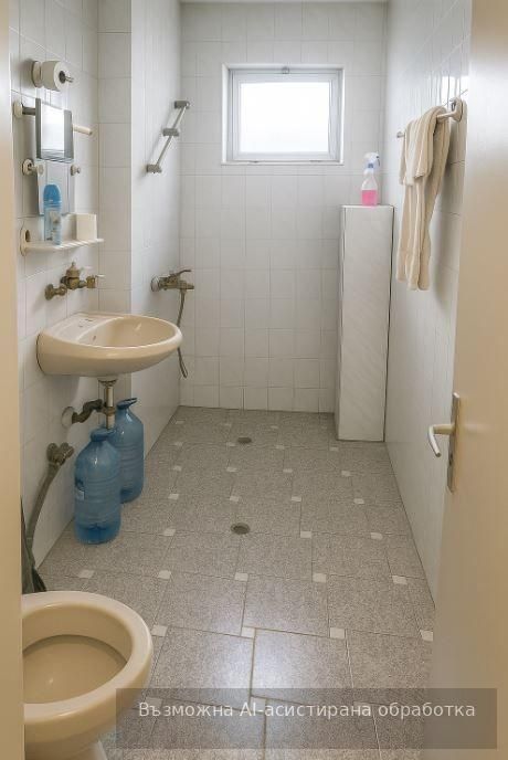 Тристаен апартамент  в гр.Варна, Колхозен пазар!