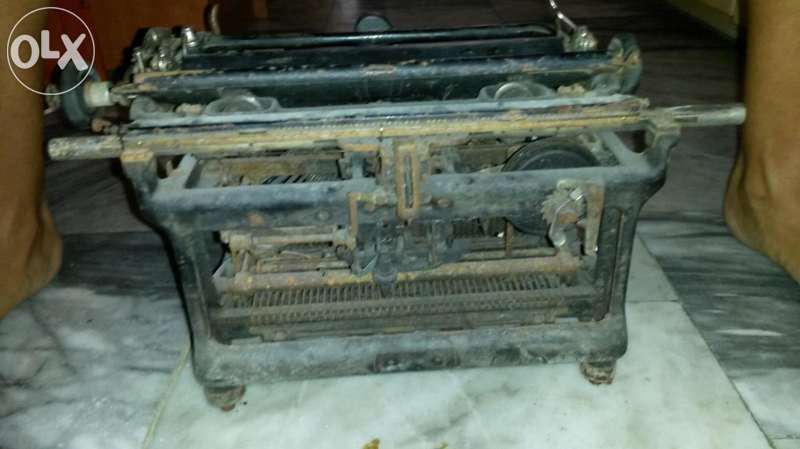 Continental пишеща машина