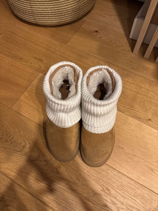 UGG  , ghete de iarna calduroase , marimea 36-37