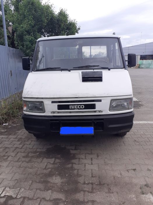 Vand camioneta  Iveco Daily motorizare 2.5 diesel