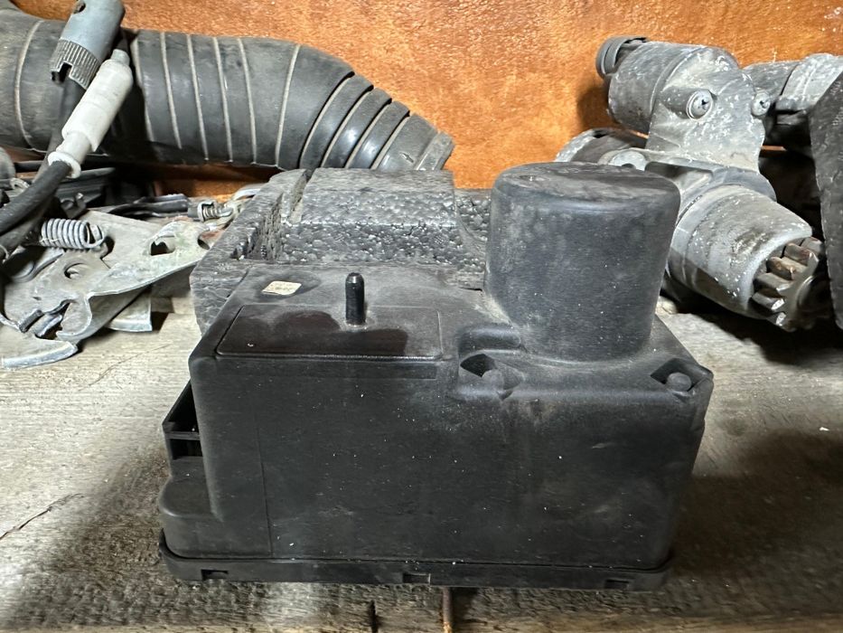 Продам запчасти на пассат б3