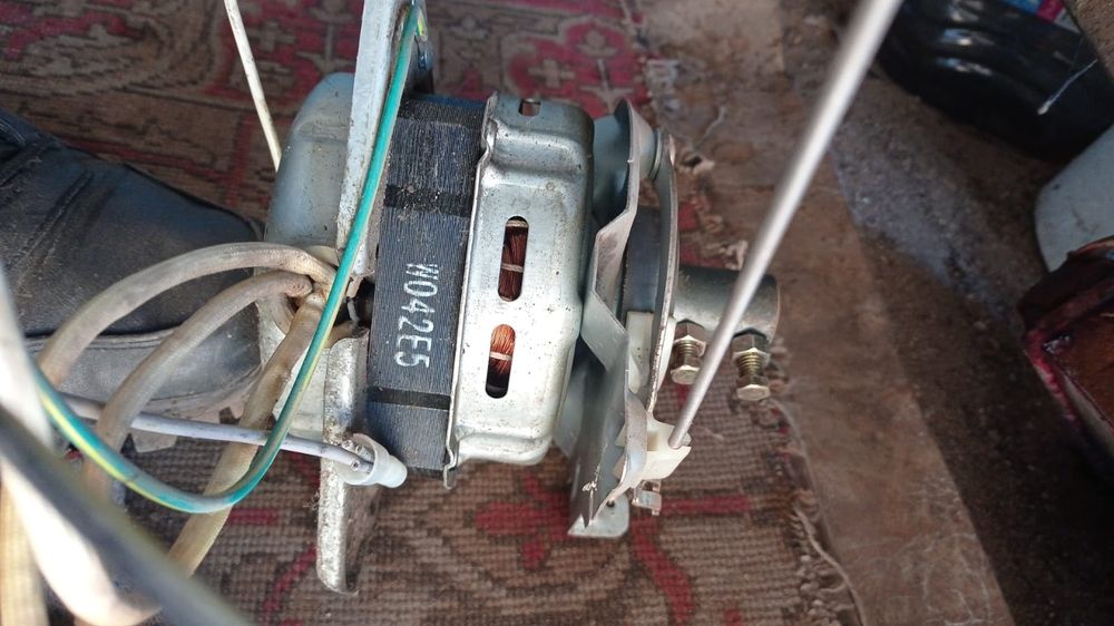 Продается моторчики на стиральные машины