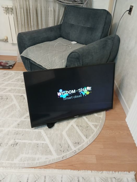 Прдается Смарт телевизор